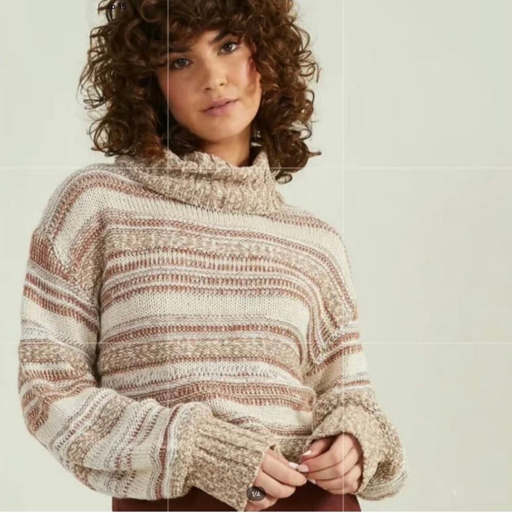 Altar’d State Beige Striped Cropped Cowl Neck  Knit Sweater Sz. XS NWT